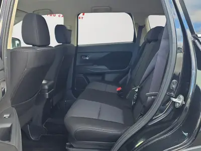 2016 Mitsubishi Outlander 24G Safety Package, , Radar cruise RV/ photo 14