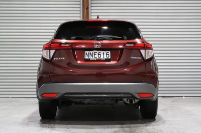 2014 Honda Vezel Hybrid photo 10