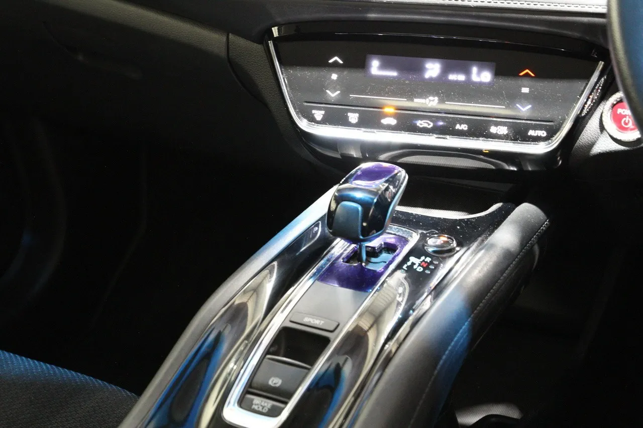 2014 Honda Vezel Hybrid