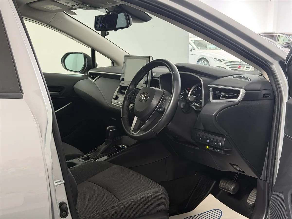 2021 Toyota Corolla Touring 1.8S Hybrid BSM TSS Station