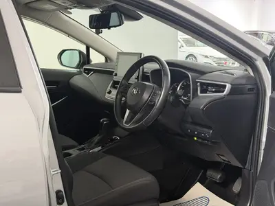2021 Toyota Corolla Touring 1.8S Hybrid BSM TSS Station photo 9