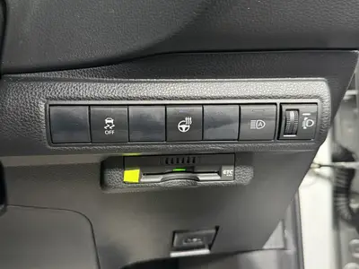 2021 Toyota Corolla Touring 1.8S Hybrid BSM TSS Station photo 14