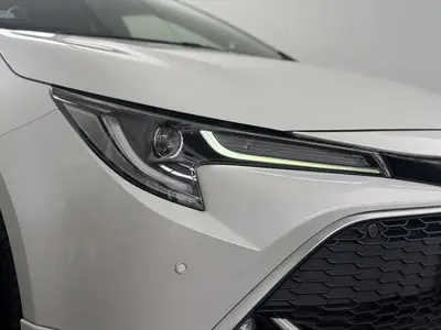 2018 Toyota Corolla Sport G Z Hybrid Leather TRD bodykit photo 8