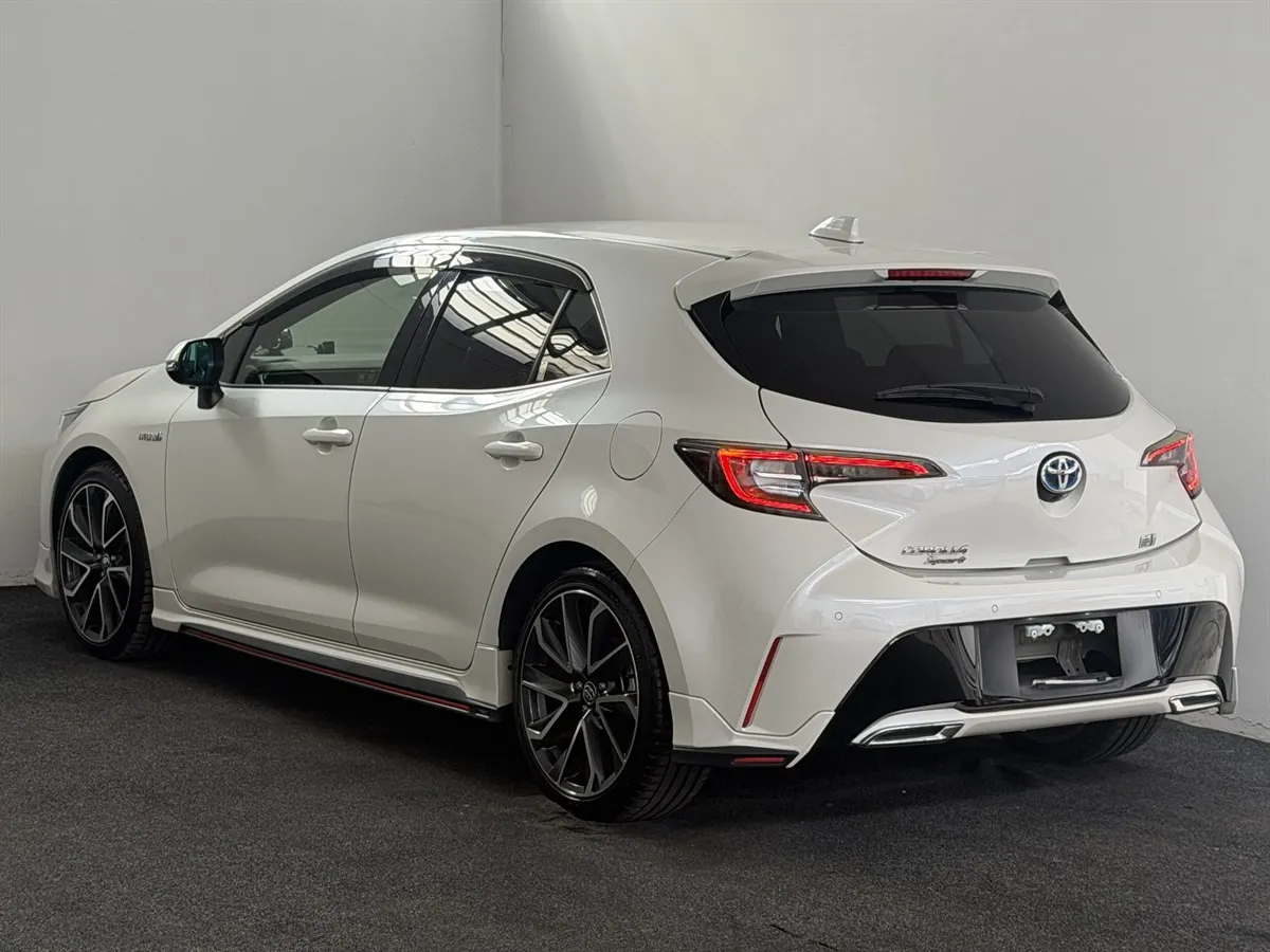 2018 Toyota Corolla Sport G Z Hybrid Leather TRD bodykit
