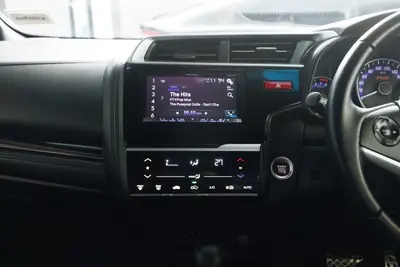 2017 Honda Jazz RS Leather NZ New photo 17