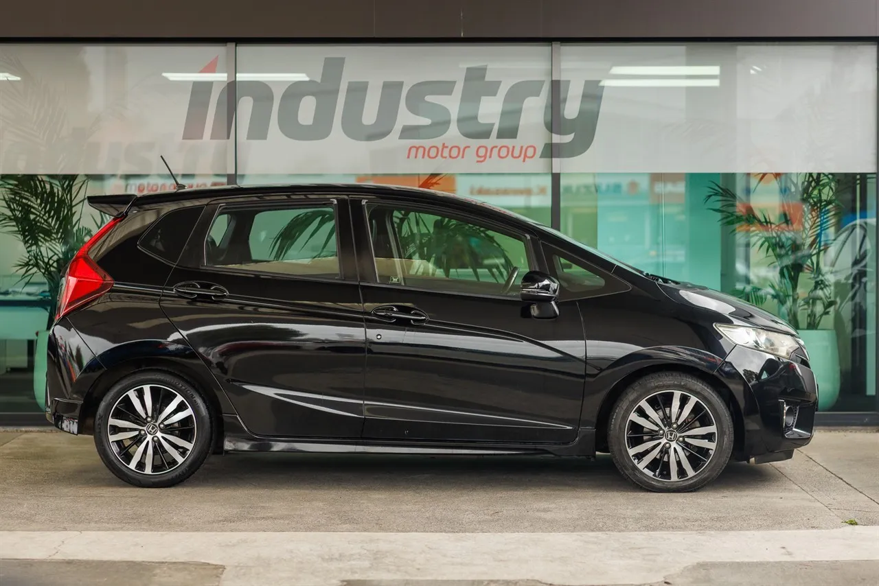 2017 Honda Jazz RS Leather NZ New