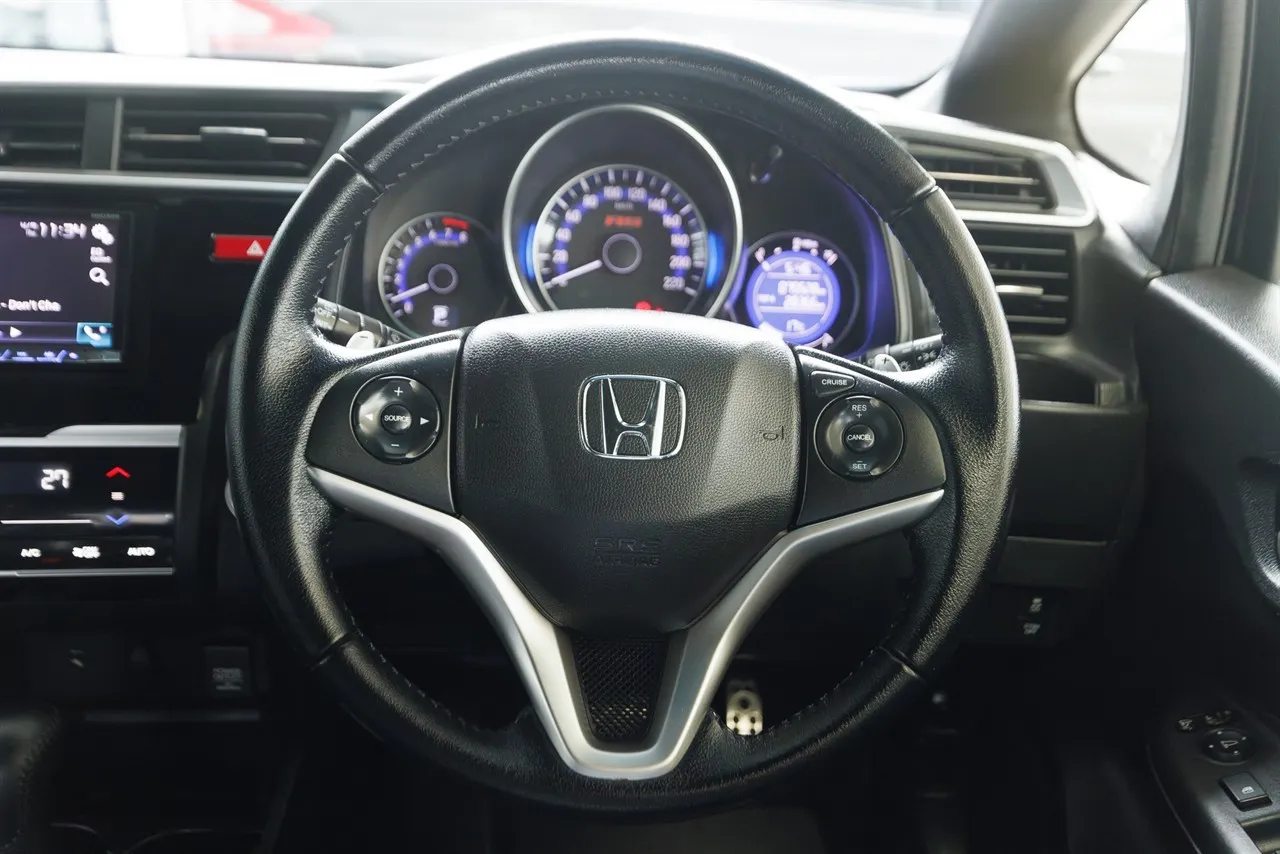 2017 Honda Jazz RS Leather NZ New