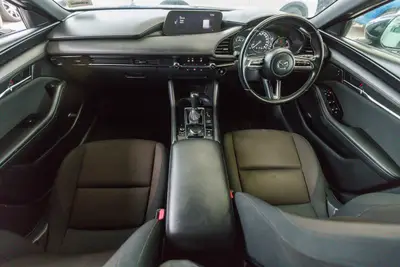 2020 Mazda 3 GTX 2.5P NZ New photo 3