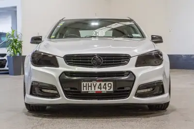 2014 Holden Commodore VF SV6 photo 22