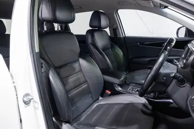 2015 Kia Sorento Ltd 7S photo 18