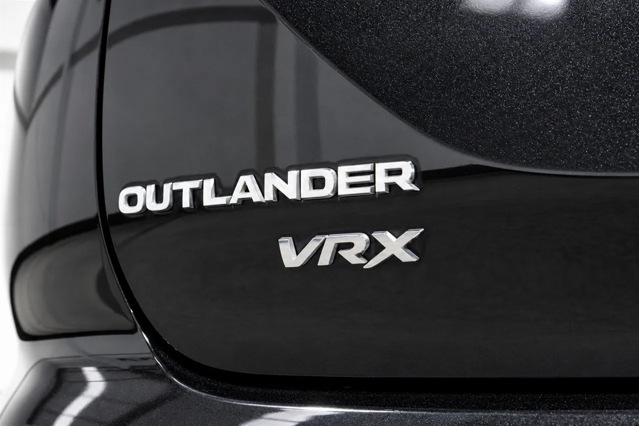 2022 Mitsubishi Outlander VRX PHEV/4WD/AT