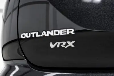 2022 Mitsubishi Outlander VRX PHEV/4WD/AT photo 10