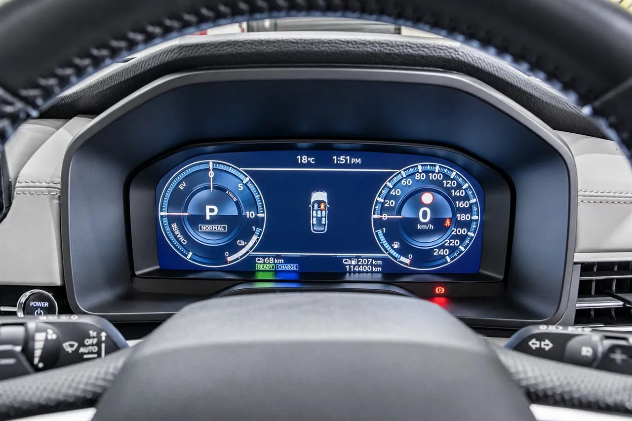 2022 Mitsubishi Outlander VRX PHEV/4WD/AT