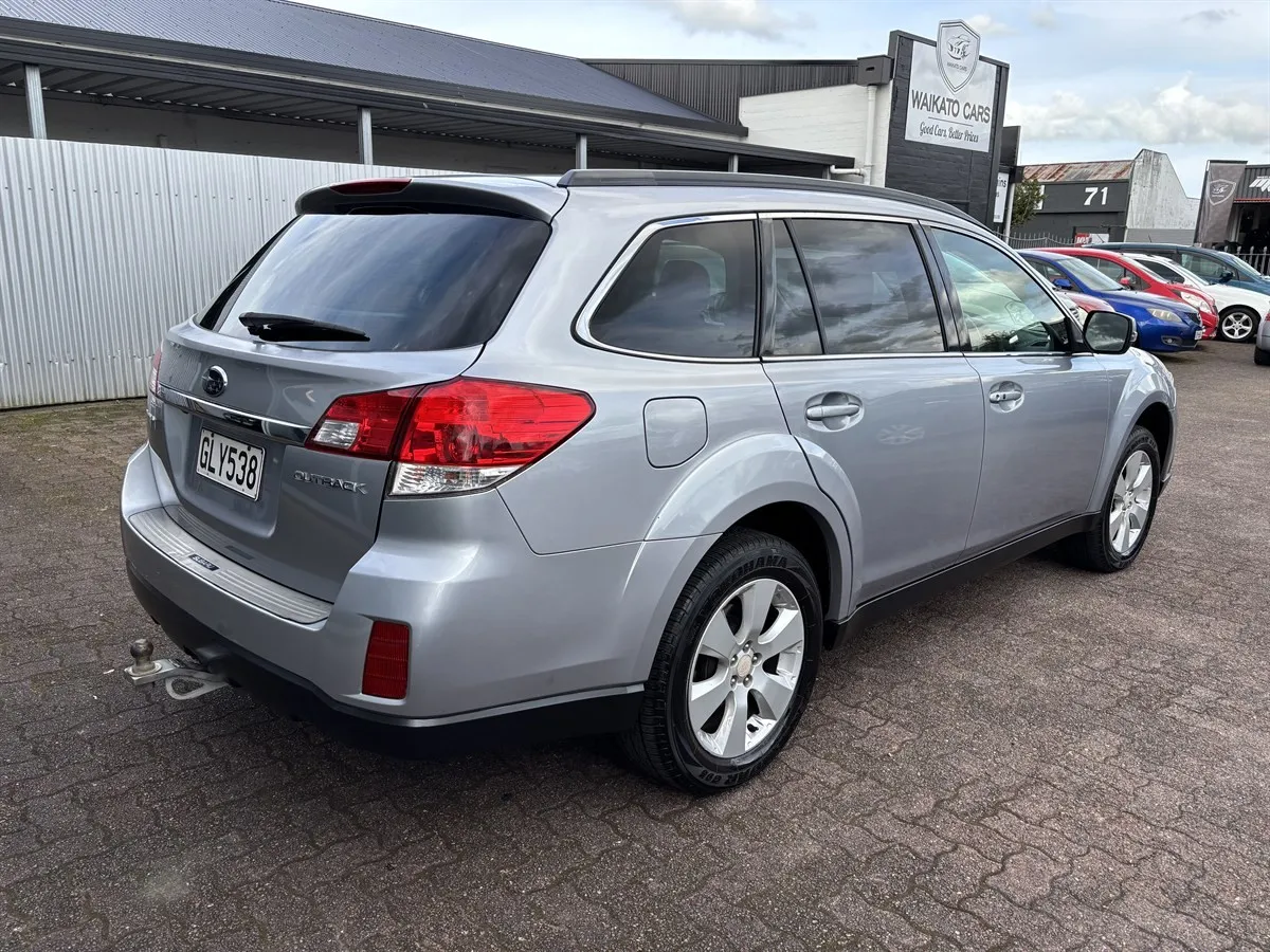 2012 Subaru Outback 3.6R PREMIUM Station