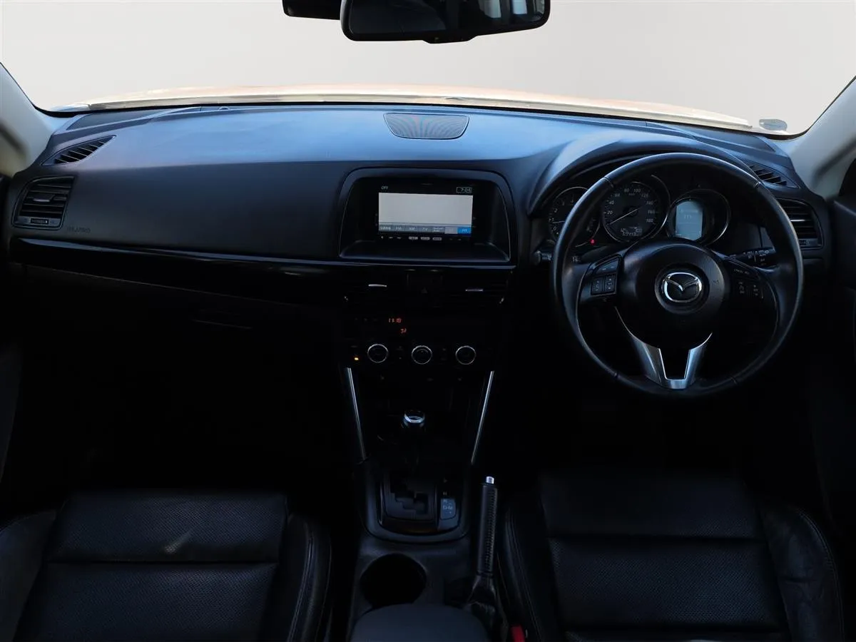2013 Mazda CX-5 SL Package, Cruise control, Leather heated seats RV/