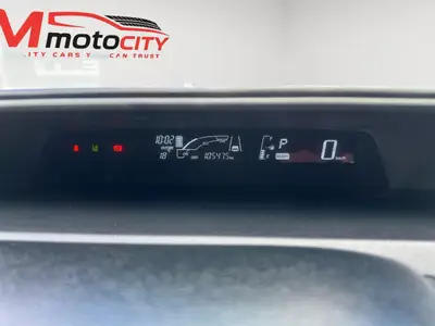 2016 Toyota Aqua X-URBAN, HALF LEATHER SEATS photo 19