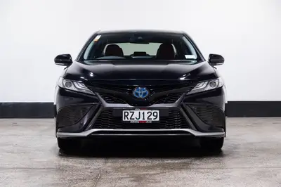 2021 Toyota Camry SX Hybrid NZ New photo 7