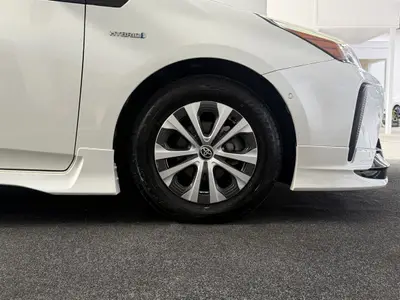 2019 Toyota Prius A Radar cruise 360 Camera Bodykit photo 7