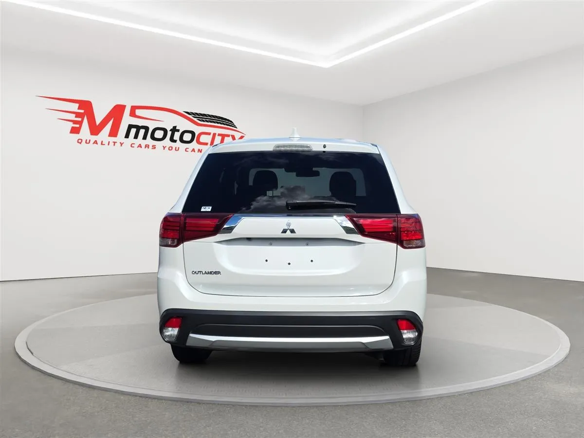 2018 Mitsubishi Outlander 7 Seater, Radar Cruise RV/