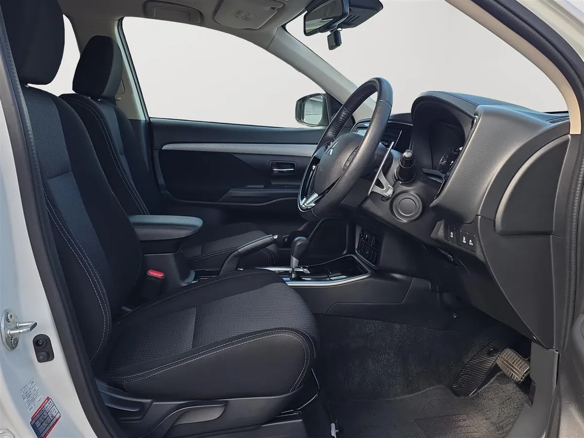 2018 Mitsubishi Outlander 7 Seater, Radar Cruise RV/