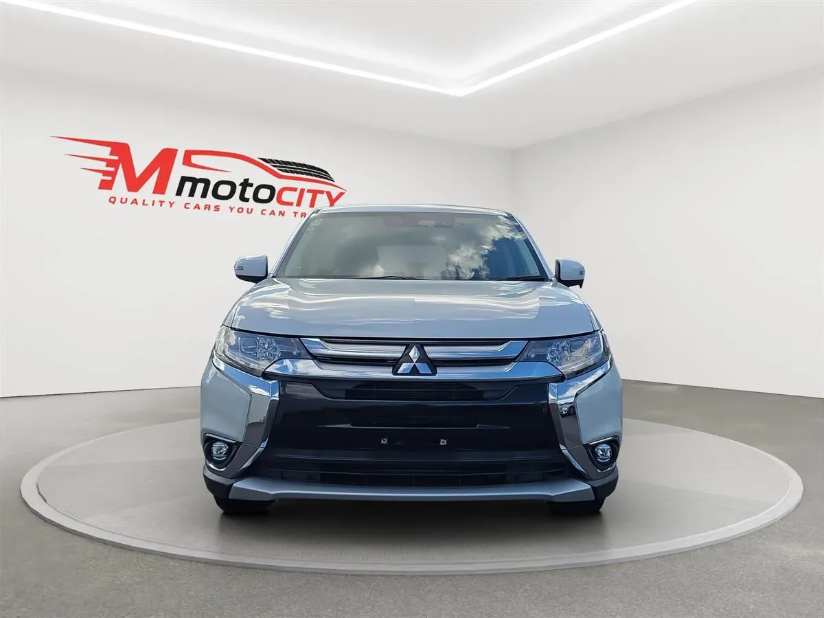 2018 Mitsubishi Outlander 7 Seater, Radar Cruise RV/