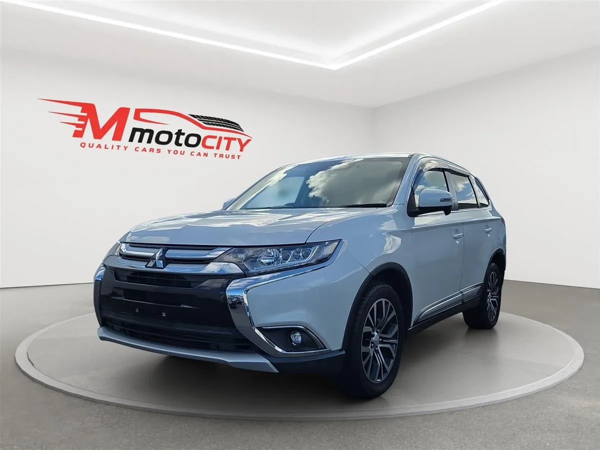 2018 Mitsubishi Outlander 7 Seater, Radar Cruise RV/