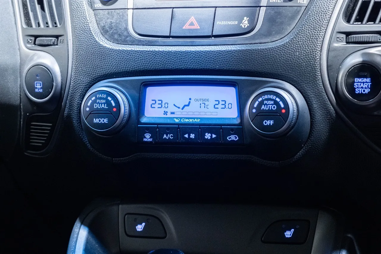 2015 Hyundai iX35 Elite 2.4P NZ New