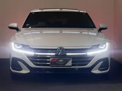 2023 Volkswagen Arteon TSI 206KW R-L 4Motion Advance Shooting Brake Station photo 2