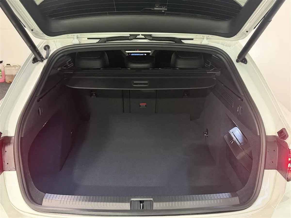 2023 Volkswagen Arteon TSI 206KW R-L 4Motion Advance Shooting Brake Station, photo 6 of 20