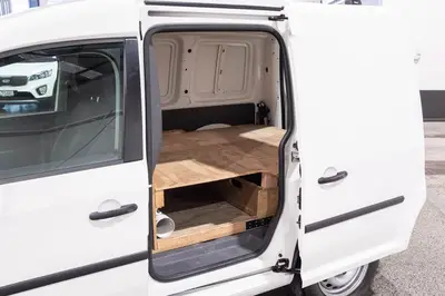2015 Volkswagen Caddy Delivery photo 12