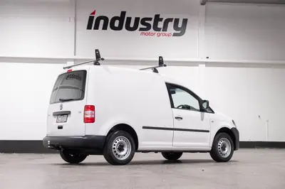 2015 Volkswagen Caddy Delivery photo 3