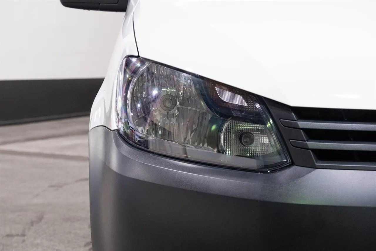 2015 Volkswagen Caddy Delivery