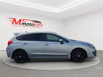 2015 Subaru Impreza photo 2