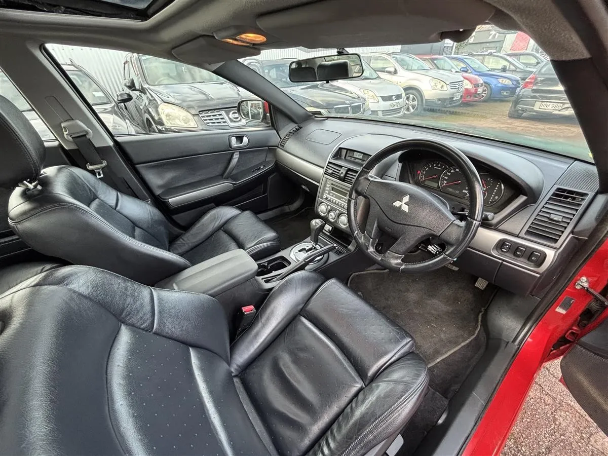 2008 Mitsubishi 380 PLATINUM