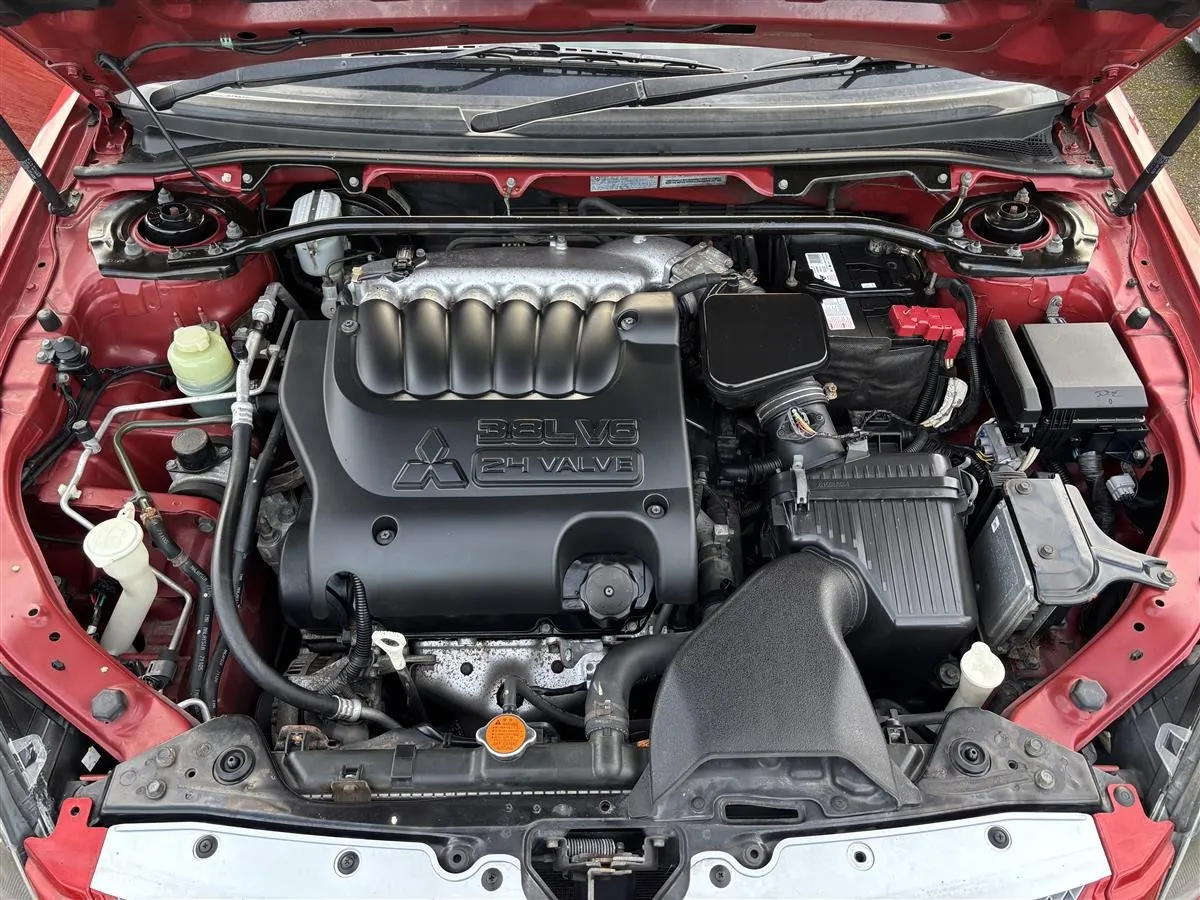 2008 Mitsubishi 380 PLATINUM