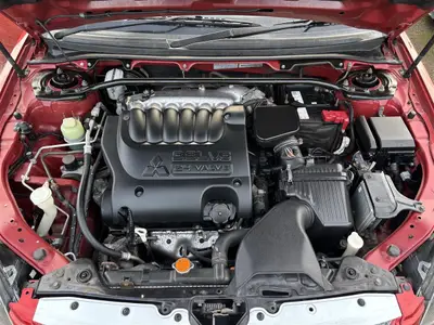 2008 Mitsubishi 380 PLATINUM photo 9