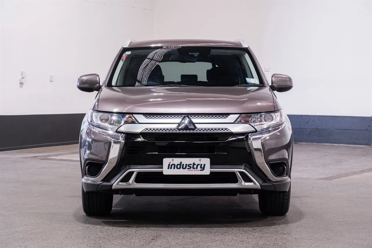 2021 Mitsubishi Outlander LS 2.4P/CVT