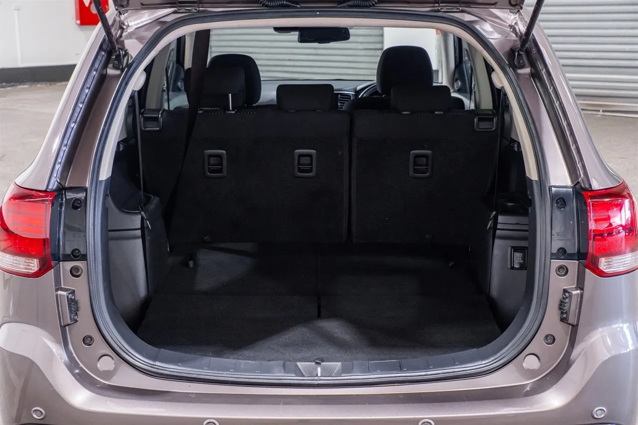 2021 Mitsubishi Outlander LS 2.4P/CVT