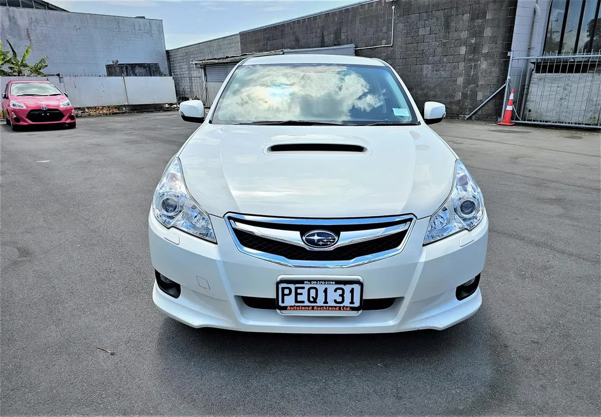 2011 Subaru Legacy B4 TURBO SPORTS, photo 8 of 18