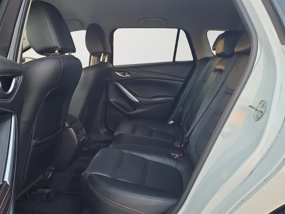 2014 Mazda Atenza SL Package, Radar Cruise, Leather heated Seats Station