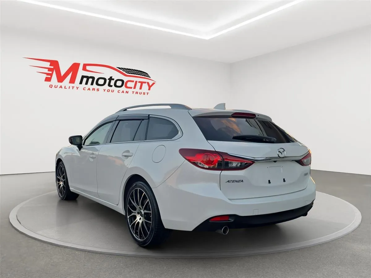 2014 Mazda Atenza SL Package, Radar Cruise, Leather heated Seats Station