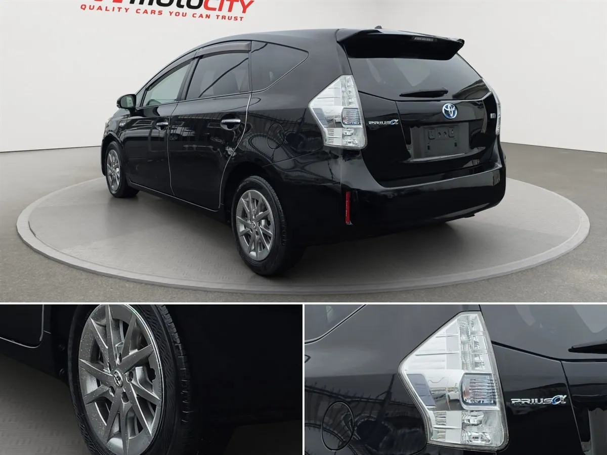 2014 Toyota Prius Alpha, Half leather Seats, Cruise Control Station