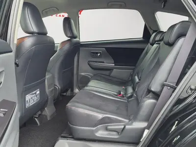 2014 Toyota Prius Alpha, Half leather Seats, Cruise Control Station photo 14