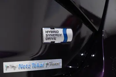 2017 Toyota Vitz Hybrid Jewel Low Kms photo 13