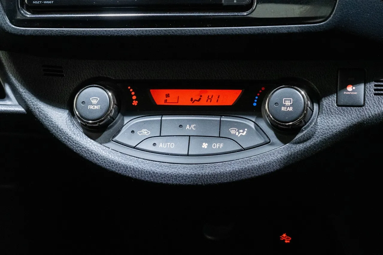 2017 Toyota Vitz Hybrid Jewel Low Kms