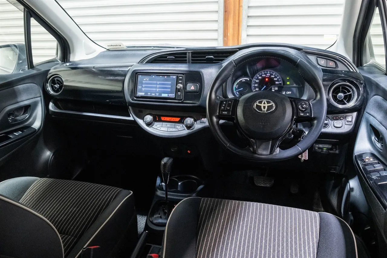 2017 Toyota Vitz Hybrid Jewel Low Kms