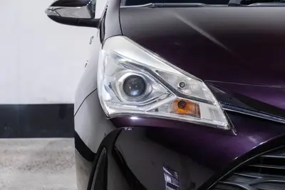 2017 Toyota Vitz Hybrid Jewel photo 7