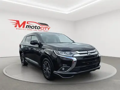 2017 Mitsubishi Outlander 7 Seats, 2.4 G Navi Package RV/ photo 1