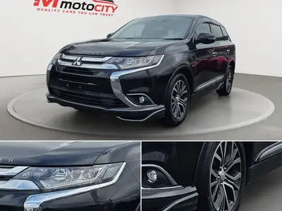 2017 Mitsubishi Outlander 7 Seats, 2.4 G Navi Package RV/ photo 11