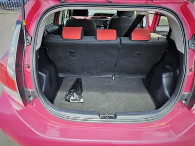 2015 Toyota Aqua HYBRID photo 11